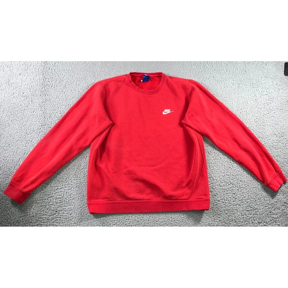 Nike keywords sportswear